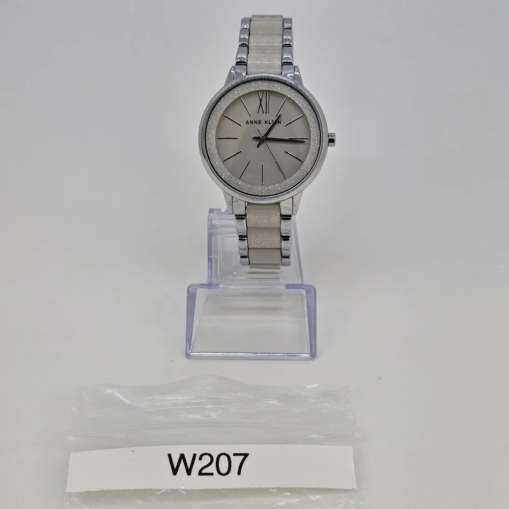 Anne Klein used working
